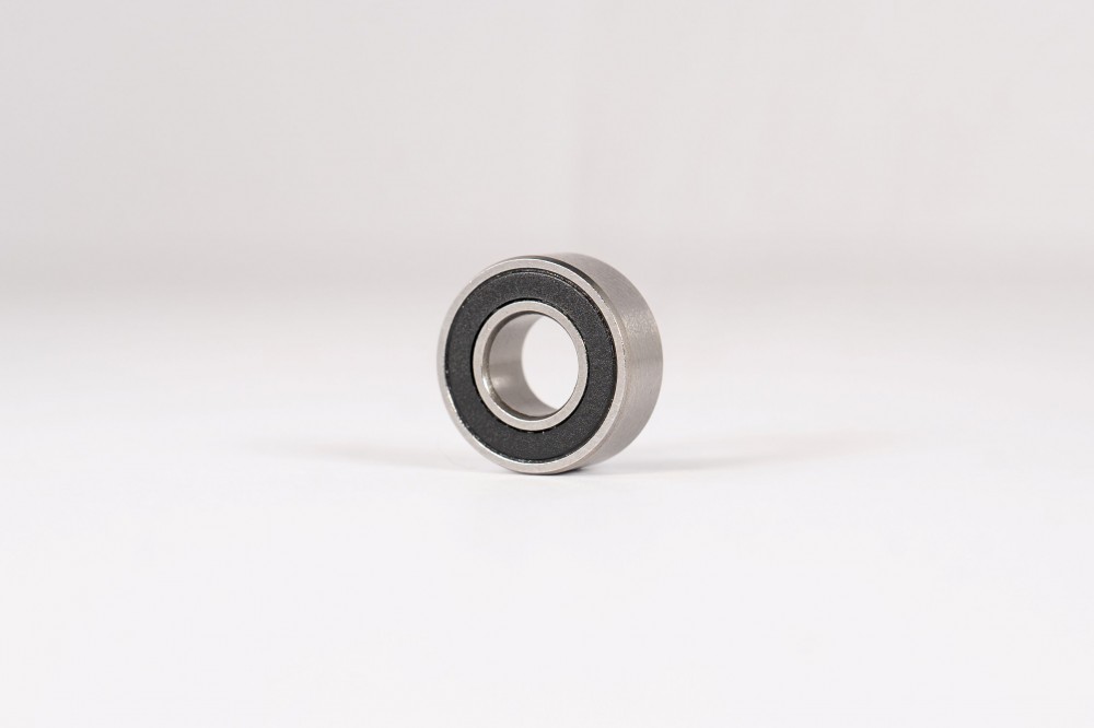 Miniature sealed ball bearing